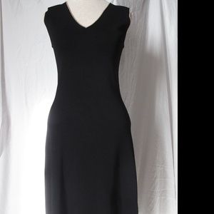 BCBG MAX AZARIA BLACK SLEEVELESS DRESS - Small